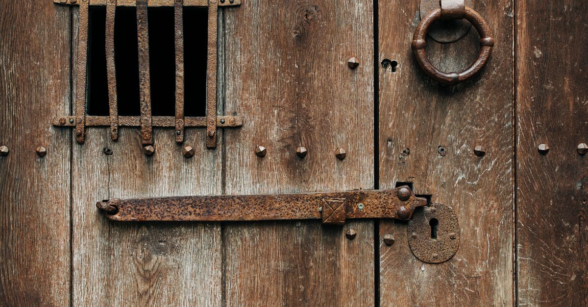 home security lock door — Top Locksmith Pro